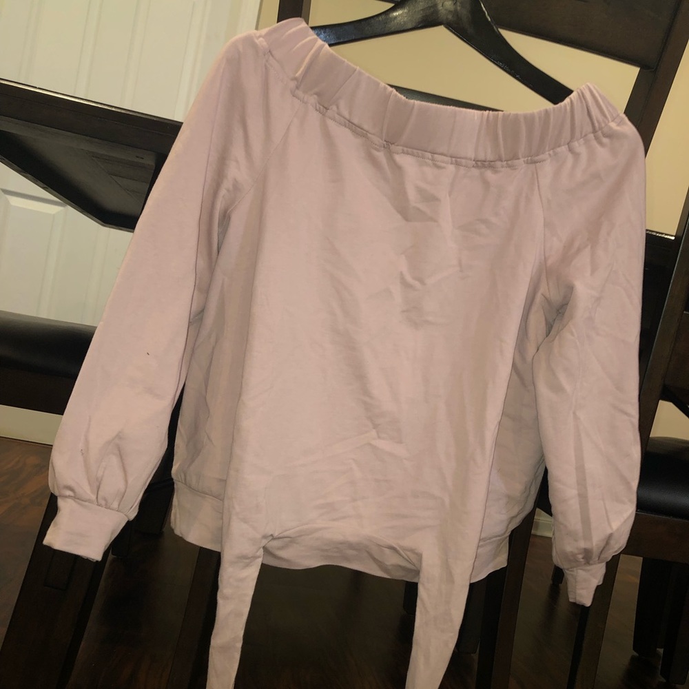 Off the shoulder blush fashion nova top !!